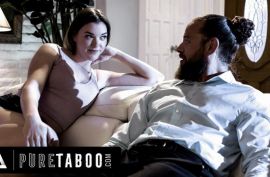 Телка милашка классно ебется