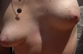 Сучке в ротик и в жопу