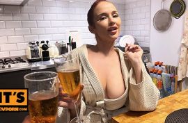 Отсос от сучки, отличный минет