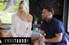 Стоны блондинки от мощной ебли