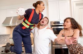 Пышногрудая телочка на большом члене