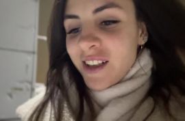 Грудастая шлюха круто сосет