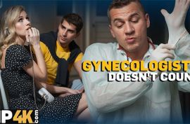 Осмотрел телочку и мощно ее натянул