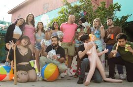 Жаркая групповая ебля с красотками