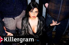 Сисястую шалаву в ротан